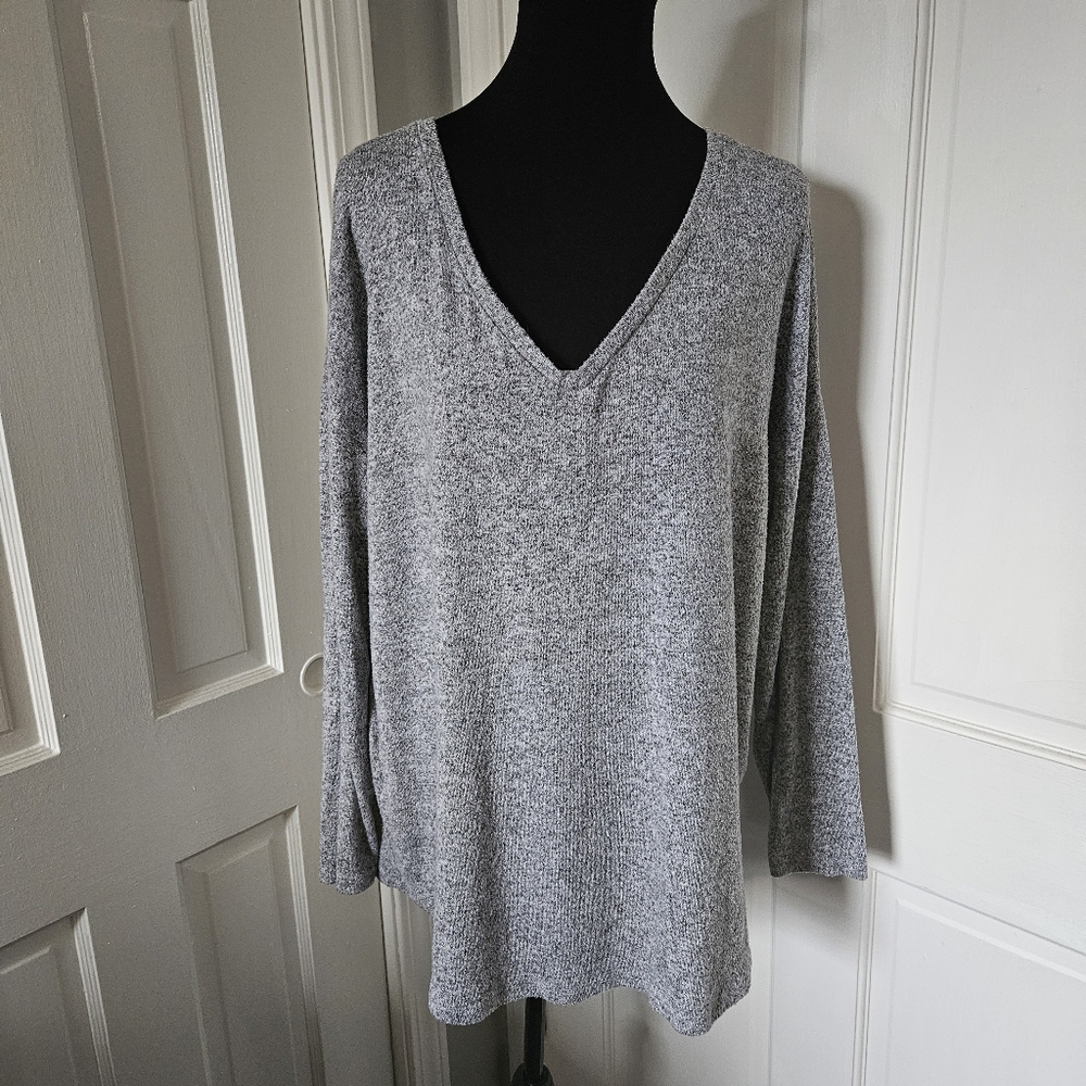 A New Day Womens Plus XXL Gray Marled Soft Deep V Neck Lightweight Sweater
